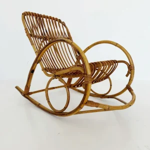 Sedia dondolo vintage rattan per bambini