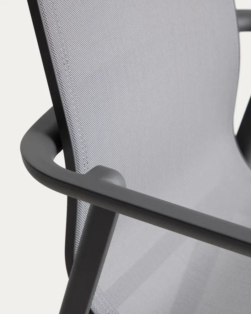 Sedia da esterno impilabile Canea realizzata Textline grigio e alluminio grafite