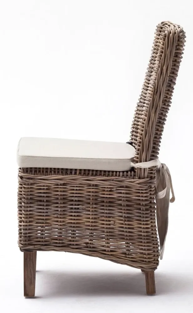 Sedia kubu con cuscino