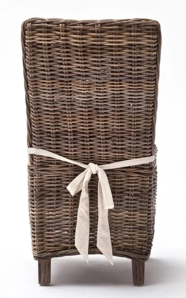 Sedia kubu con cuscino