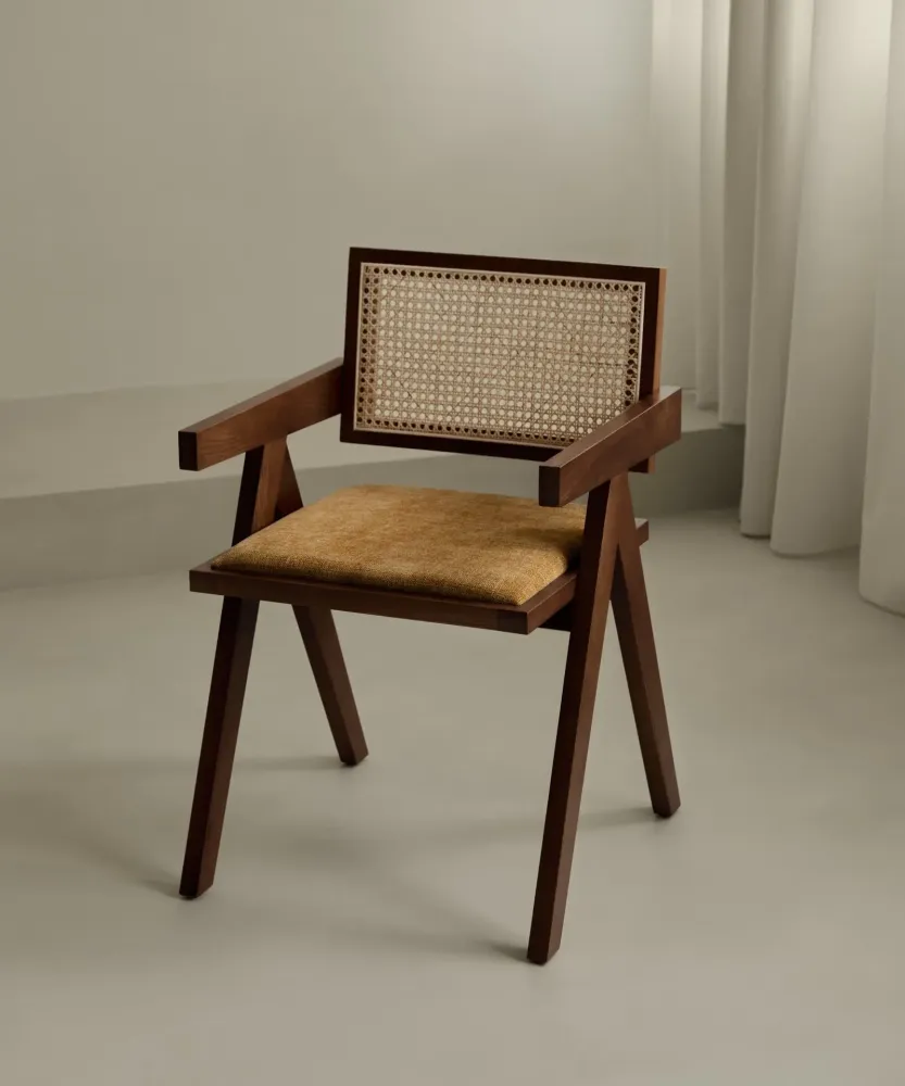 Sedia legno e imbottita con braccioli Pauline Arms - Color Edition