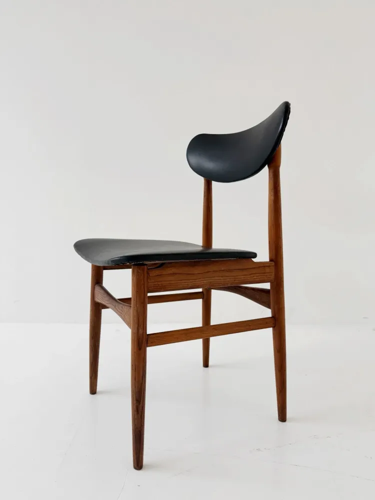 Sedia legno e skai nero, Italia, anni ’50