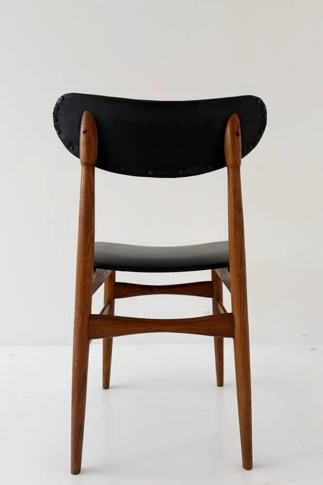 Sedia legno e skai nero, Italia, anni ’50