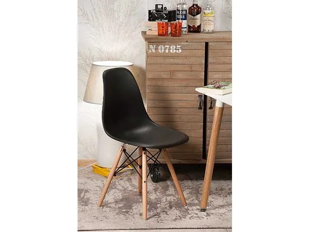 Sedia nera 46.5x52xh83cm 51747