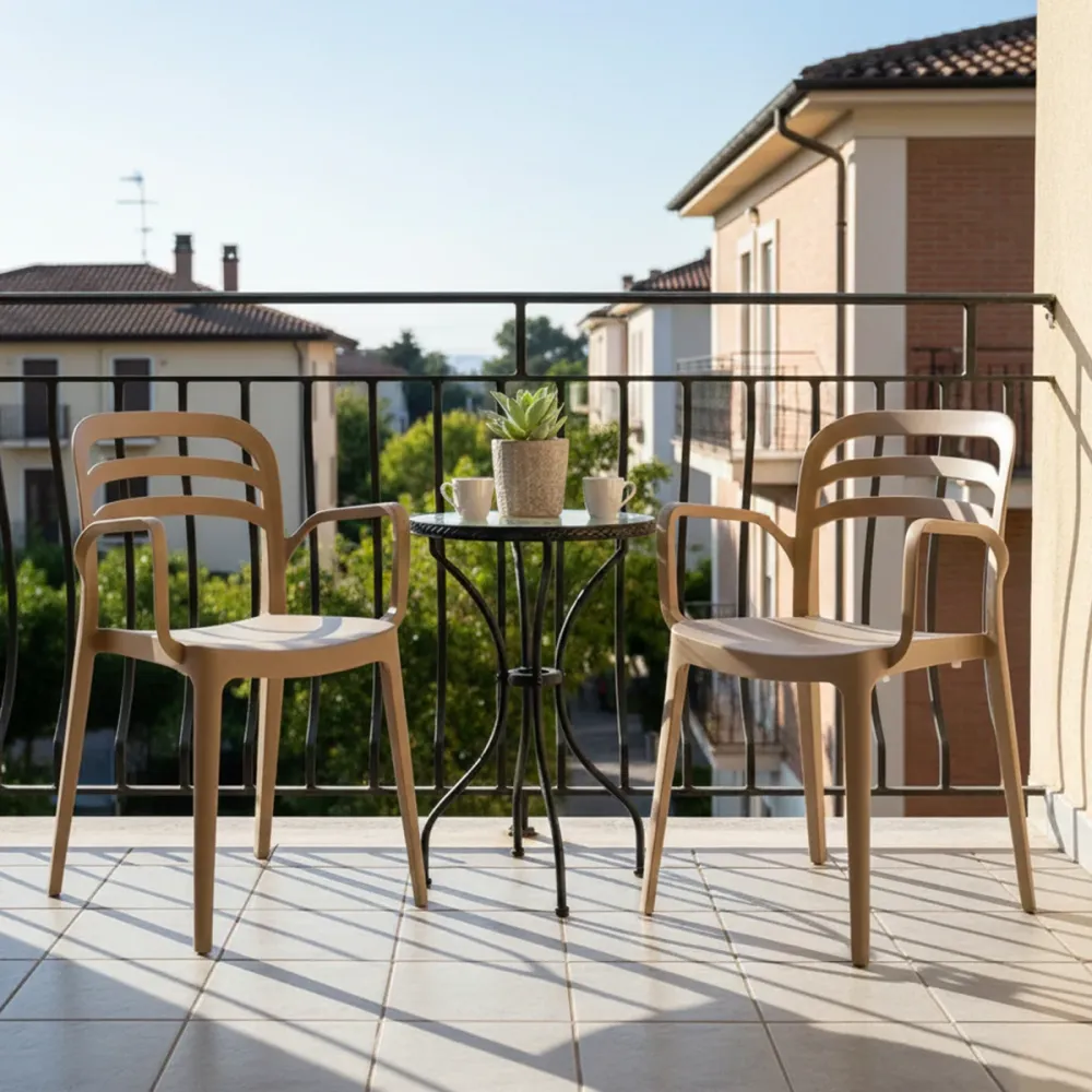 Sedia polipropilene impilabile beige sabbia 46x51x82 cm
