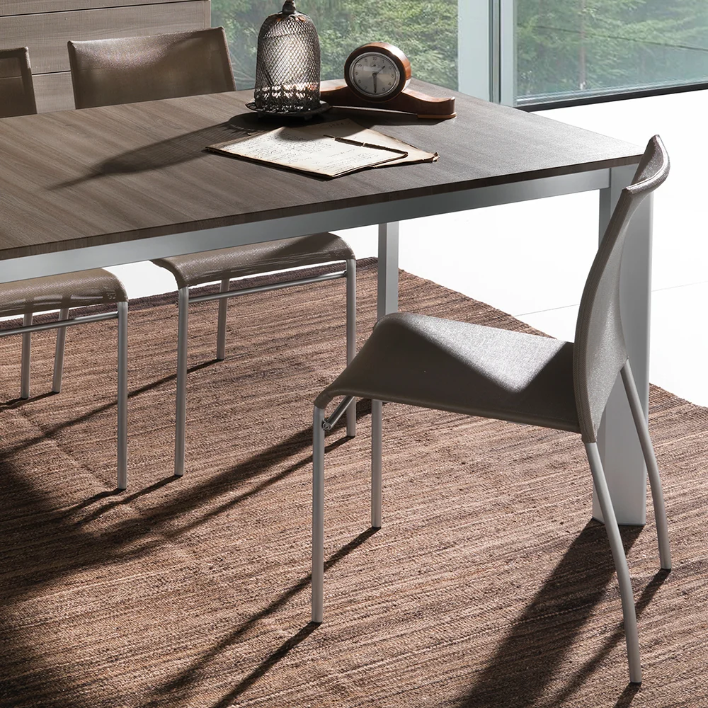 Set da 2 Sedia moderna struttura satinata seduta tecnorete colore grigio