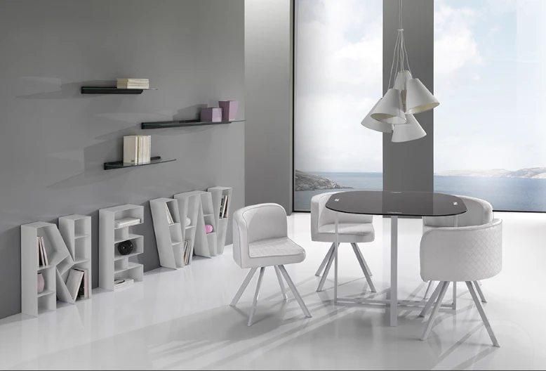 Set tavolo e 4 sedia design moderno gambe metallo piano tavolo vetro