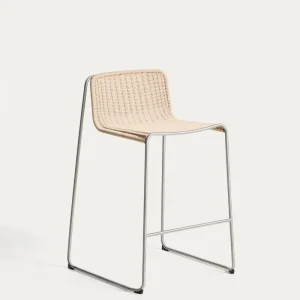 Sgabello impilabile Tavari corda sintetica beige e acciaio inossidabile dall'aspetto spazzolato, 75 cm