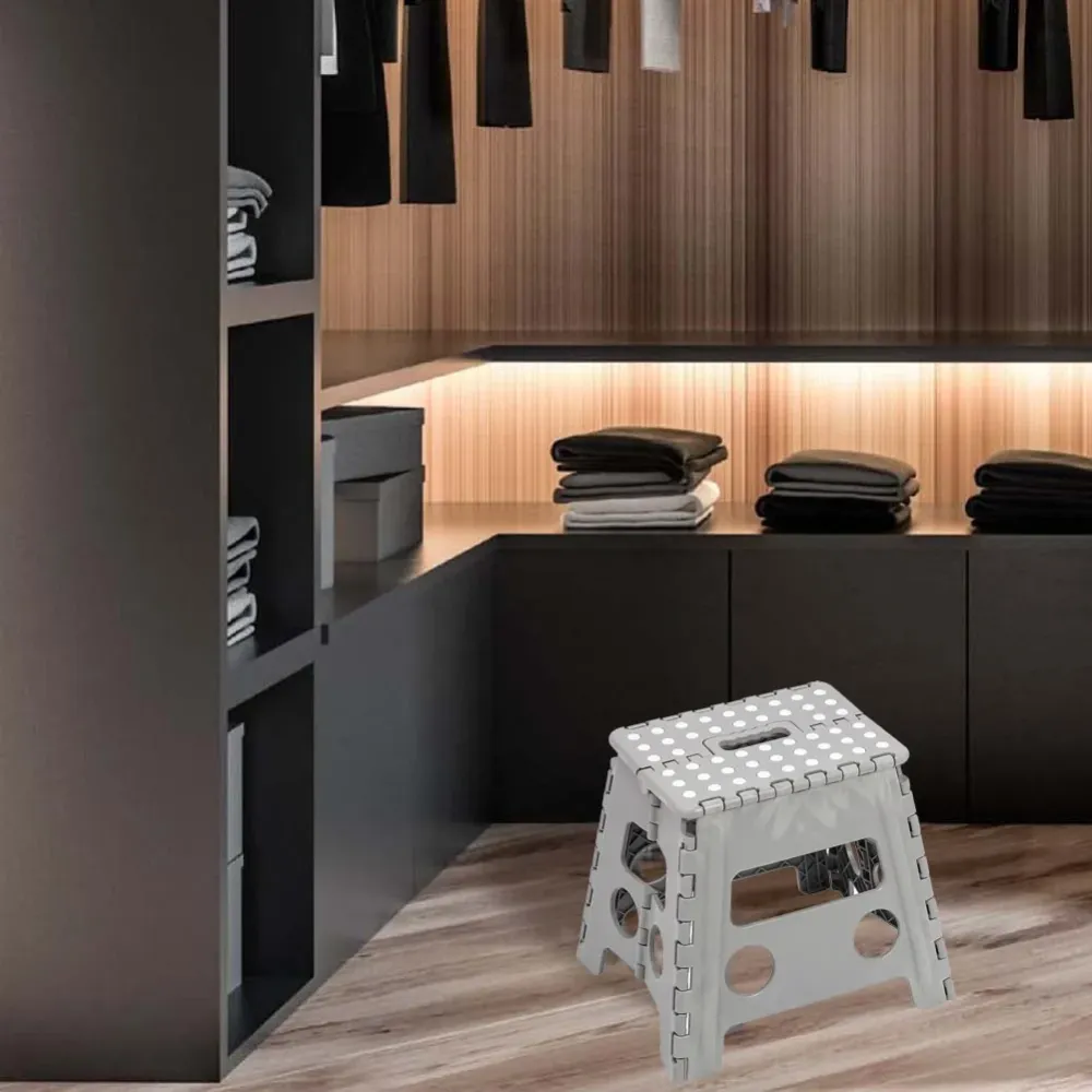 Sgabello Multiuso Pieghevole Clic-Clac 30x22x32 Plastica Richiudibile Grigio