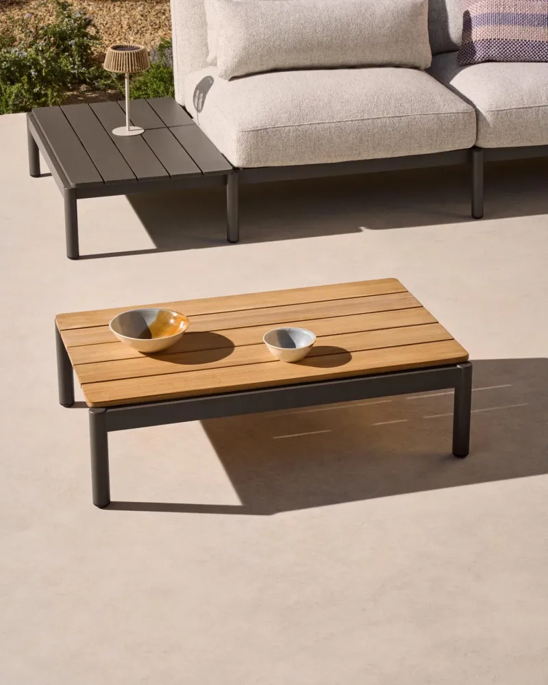 Tavolino Sorells alluminio grigio e teak 89 x 91 cm FSC 100%