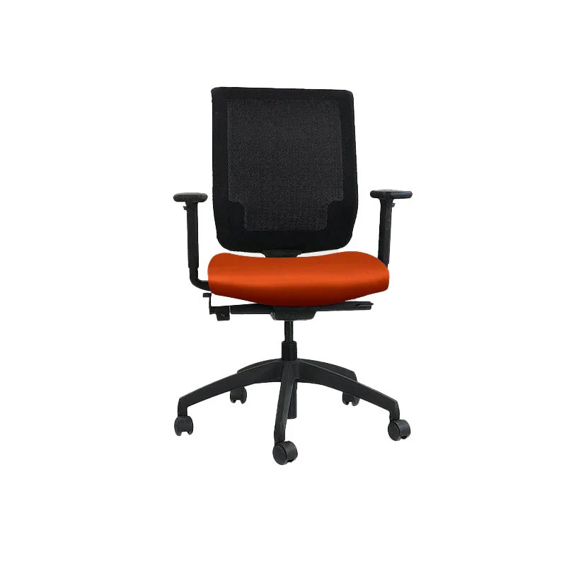 Connection: MY Task Chair pelle marrone chiaro - Ricondizionata
