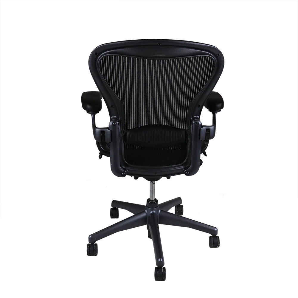 Herman Miller: Aeron Size B Carbone, solo inclinazione posteriore - Ricondizionato