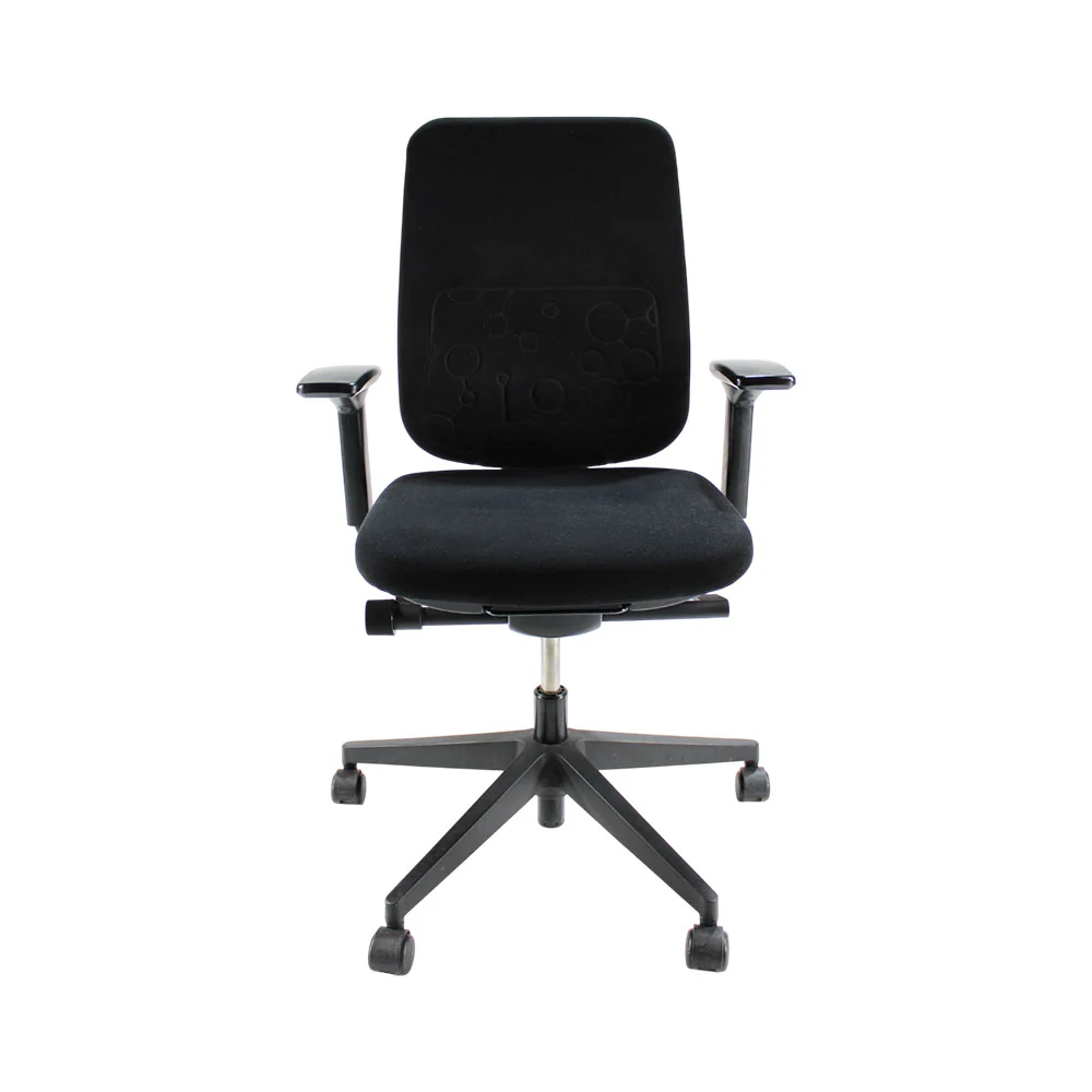 Steelcase: Sedia da ufficio Reply Air con struttura nera tessuto nero - Ricondizionata