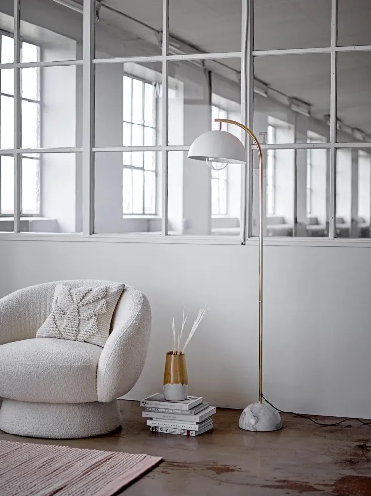 Ted Lounge Chair, Weiá, poliestere