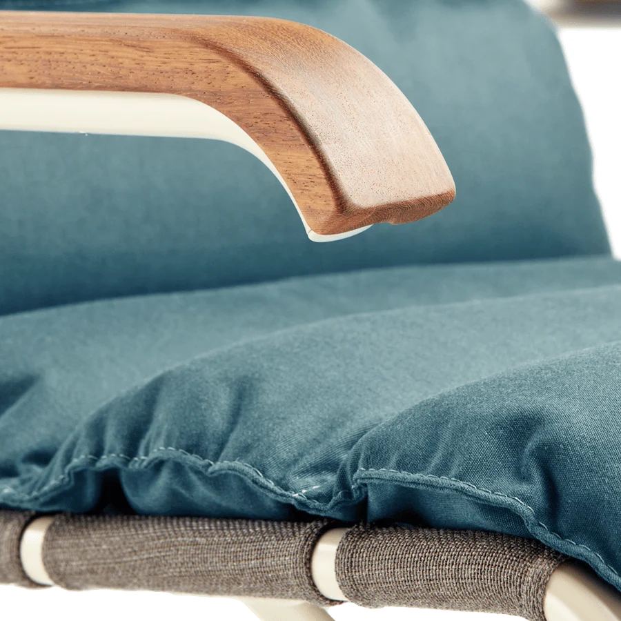 S 35N THONET POLTRONA DA ESTERNO CON IMBOTTITURE