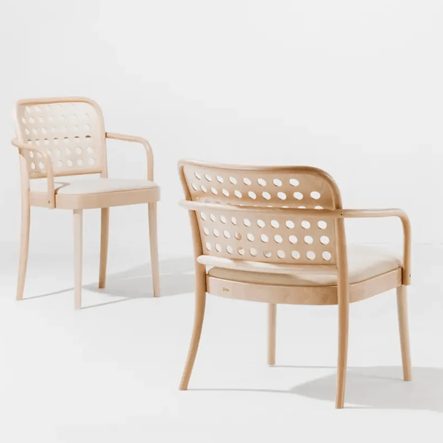 POLTRONA TON 811