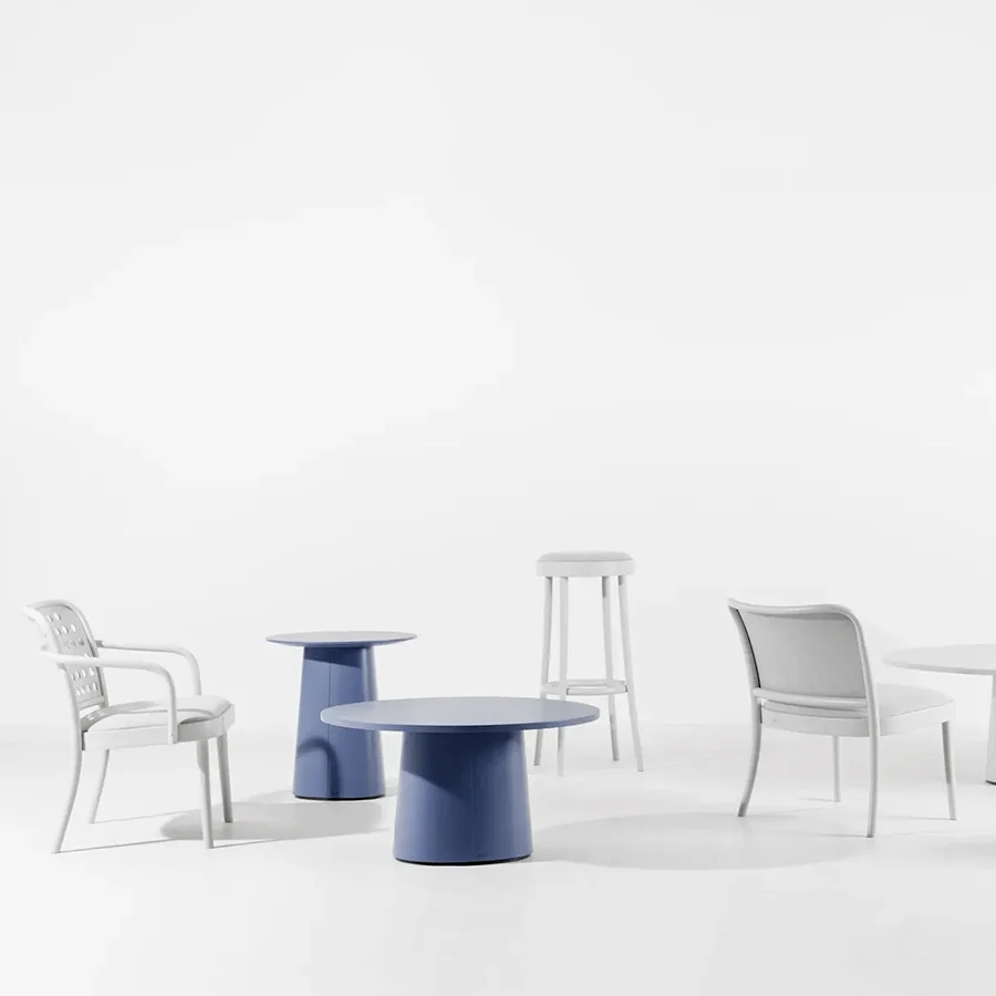 POLTRONA TON 811