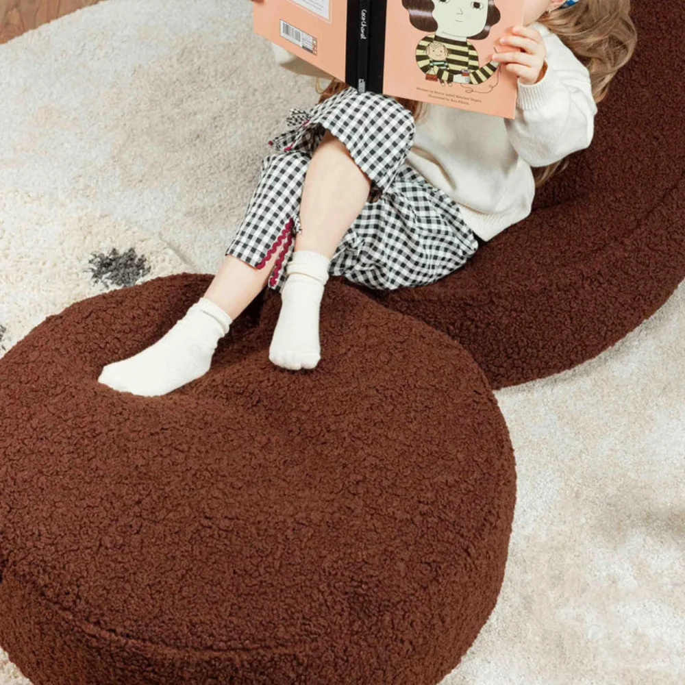 Wigiwama Pouf rotondo per bambini Ottoman Warm Hazel