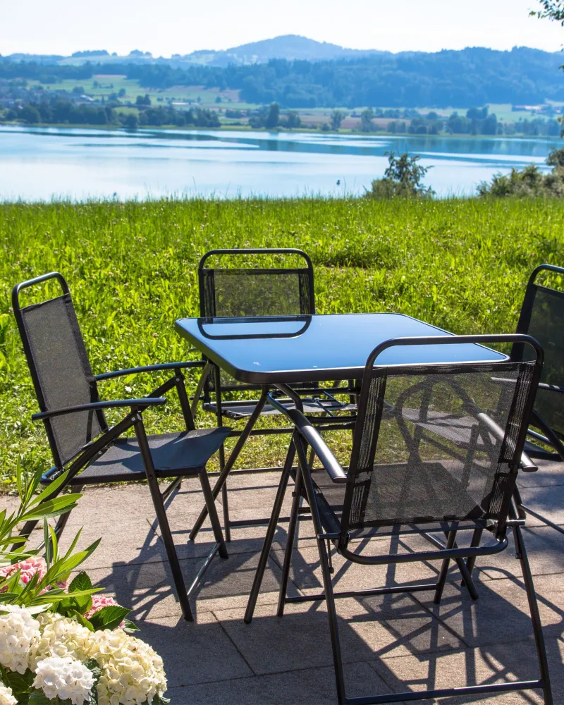 Set 4 Garden Chairs LIVO Metal Nero notte con 2 Poltrone e Pouf