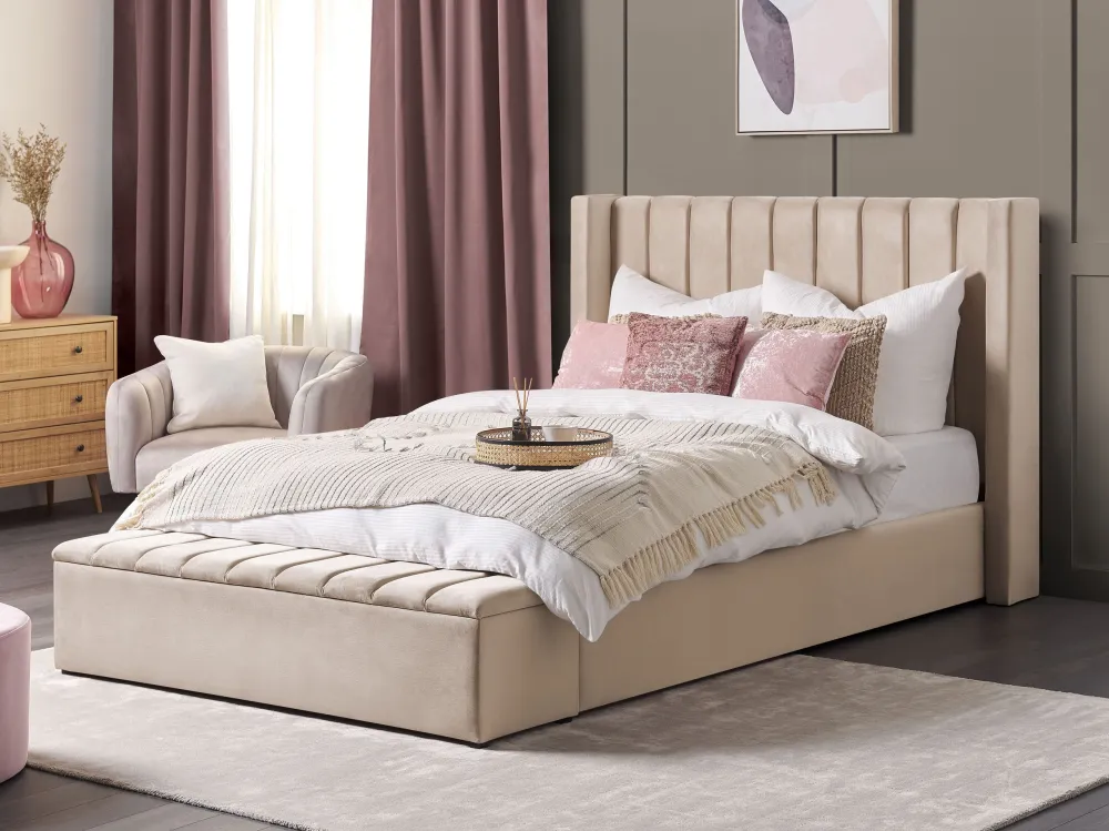 Letto matrimoniale ad acqua velluto beige con panca portaoggetti 160 x 200 cm NOYERS