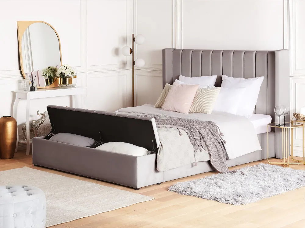 Letto matrimoniale ad acqua velluto grigio con panca portaoggetti 160 x 200 cm NOYERS